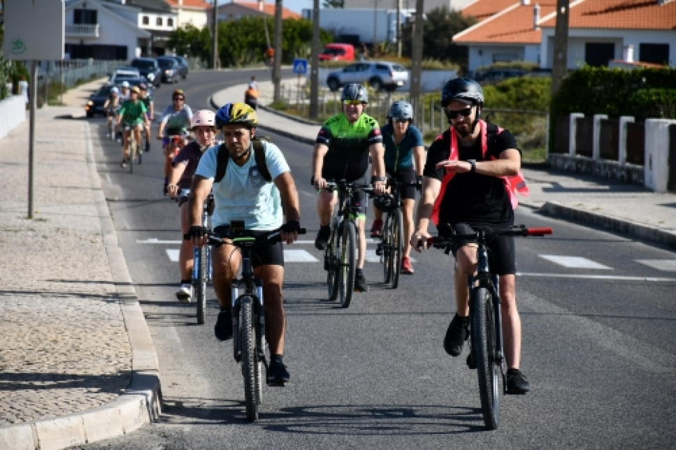 Segundo passeio do projeto “Dos pés à cabeça” realizou-se no litoral do Concelho